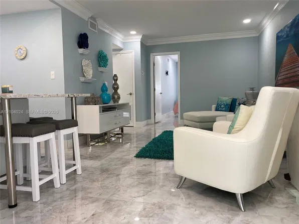 1967 S Ocean Blvd APT 207, Pompano Beach, FL 33062