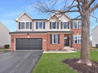 2322 Pagosa Springs Dr, Aurora, IL 60503