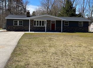 617 Sandow Rd, Midland, MI 48640