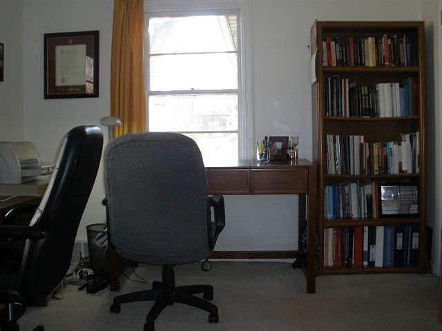 2nd image of 342 University Dr