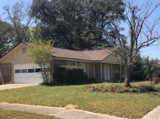 4131 Capri Dr, Pensacola, FL 32504