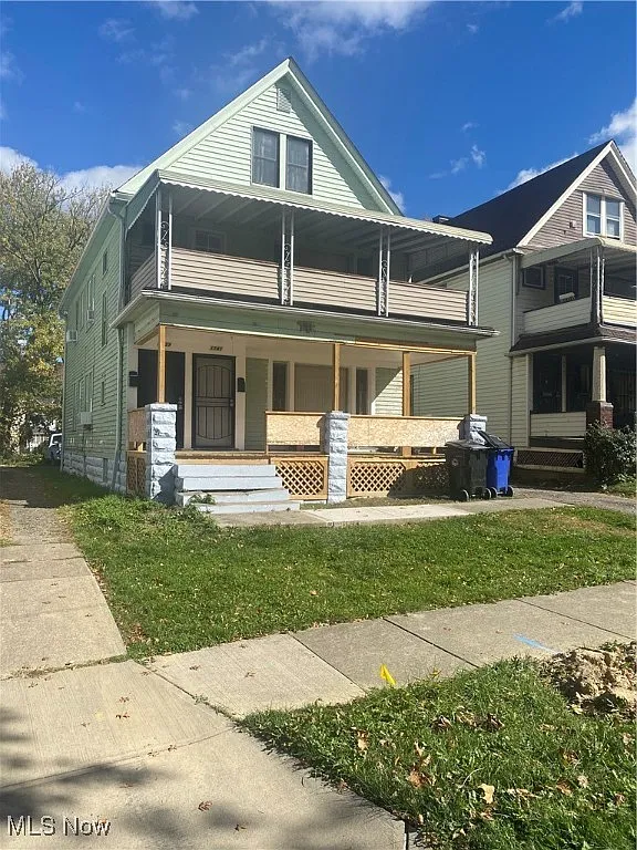 1739 Taylor Rd photo 1