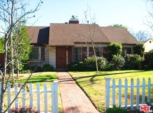 5444 Agnes Ave, Valley Village, CA 91607