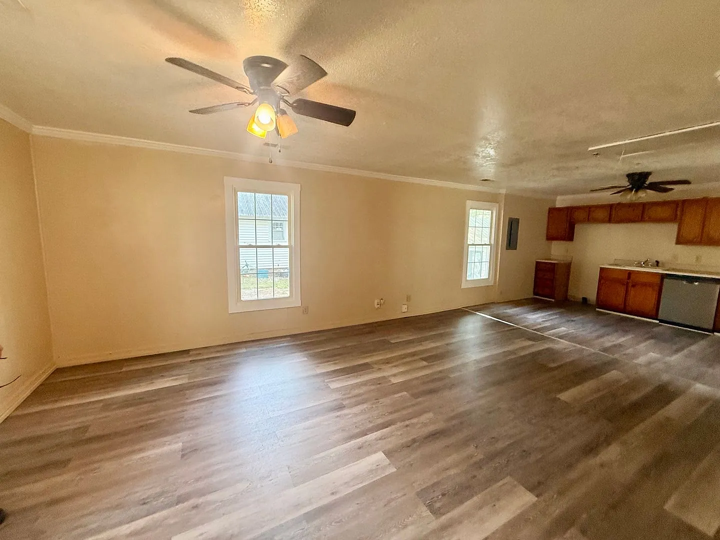 2 bed 1 bath home in Milan TN — Photo 2