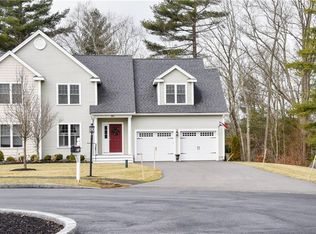 14 Chase Lndg #B, South Easton, MA 02375