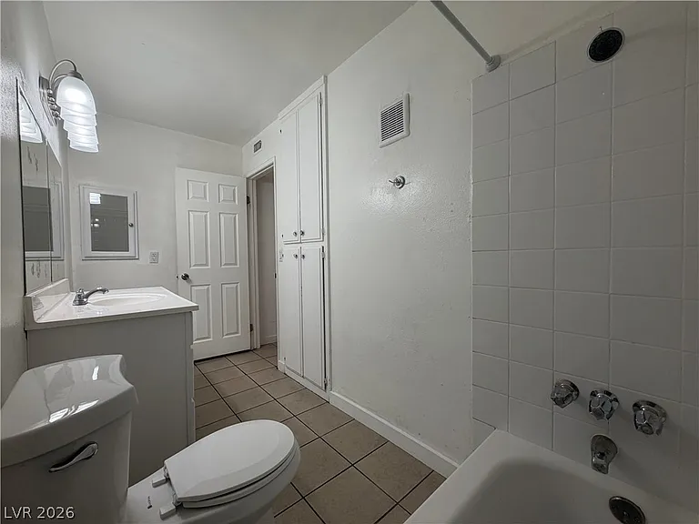 1405 Vegas Valley Dr #193 — Photo 27