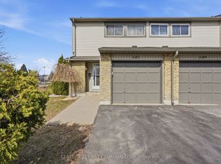 147 Deveron Cres #1, London, ON N5Z 4J7