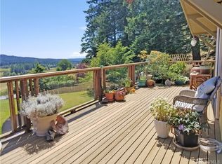 2882 Crow Valley Rd, Eastsound, WA 98245