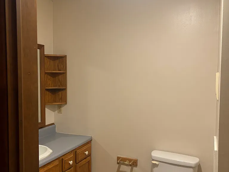 148 Walker St #148 — Photo 5
