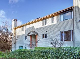 420 3rd Ave S APT 2, Edmonds, WA 98020