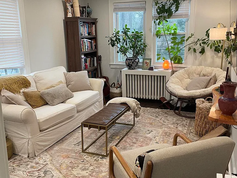 60 Weaver St #2 — Photo 8