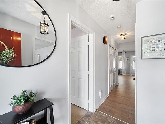 5th image of 4600 Tamaron Dr