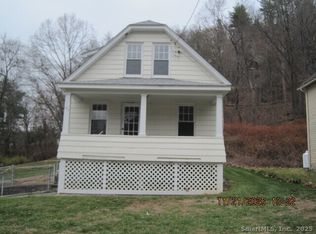 310 Lakeview Ave, Seymour, CT 06483