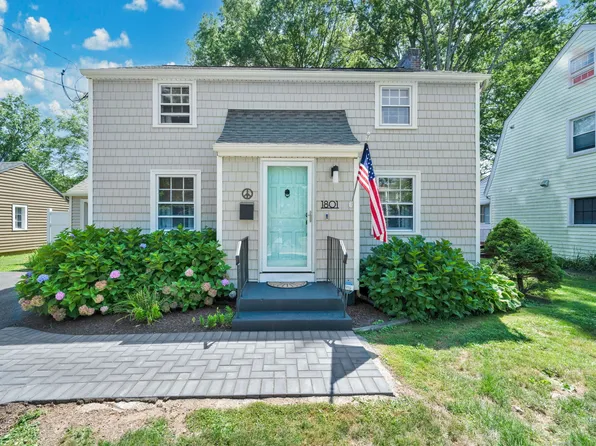 1801 Asylum Avenue, West Hartford, CT 06117