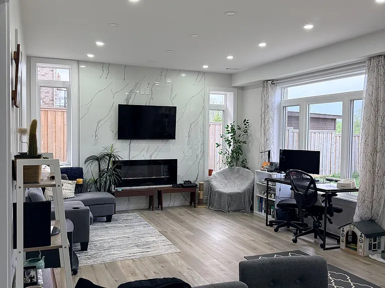 85 Norma Cres #BASEMENT — Photo 6