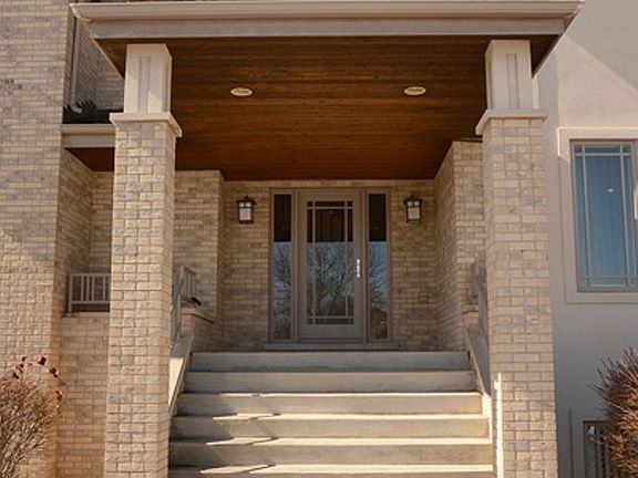 2nd image of 28 Country Ln