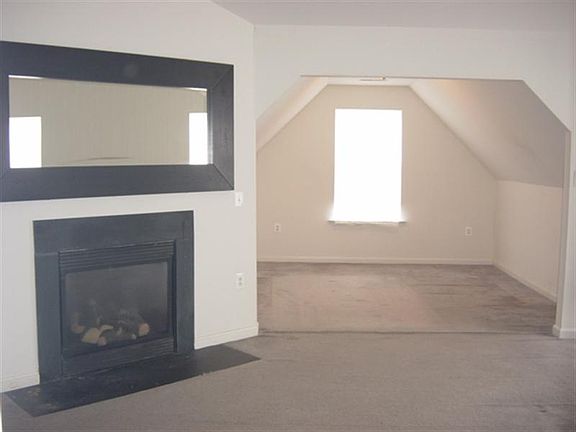 2nd image of 6826 Lantana Dr