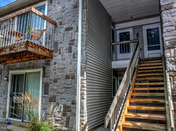 26 Coral Tree Ct, Lawrenceville, NJ 08648