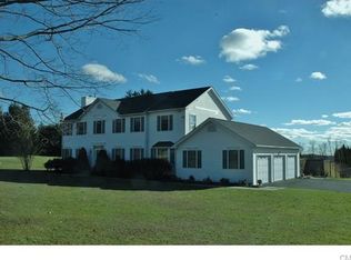 3 Whipstick Rd, New Fairfield, CT 06812