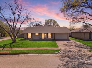 402 Birchwood Dr, Garland, TX 75043