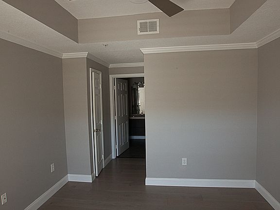 4th image of 800 S Dakota Ave APT 427