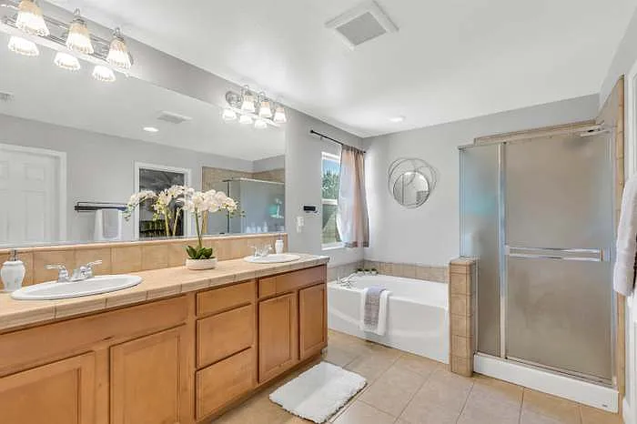 5405 Nectar Cir — Photo 29