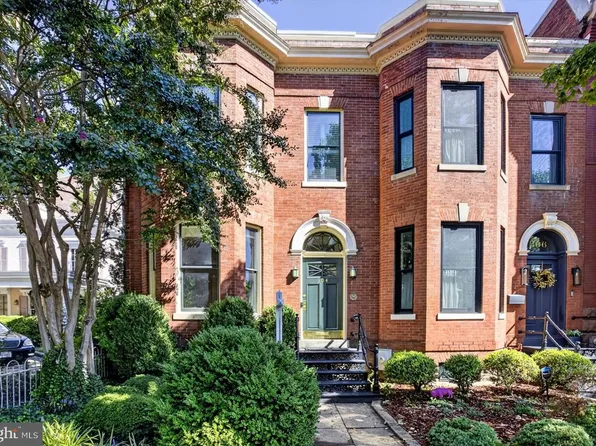 304 A St SE, Washington, DC 20003