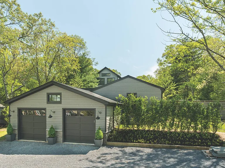 22 Carver St — Photo 2