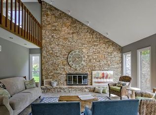 1708 SW 24th St, Blue Springs, MO 64015