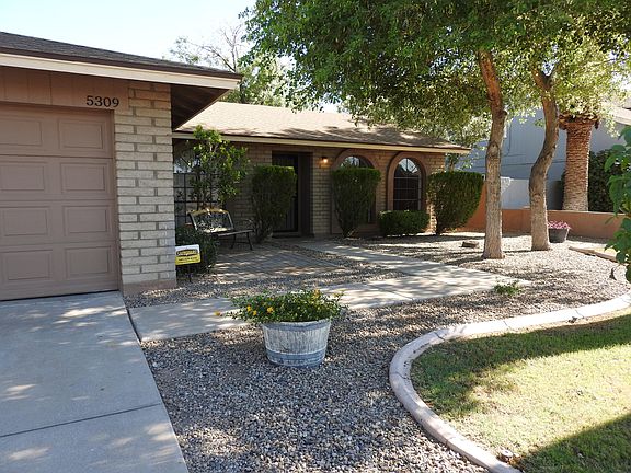 3rd image of 5309 W Shaw Butte Dr