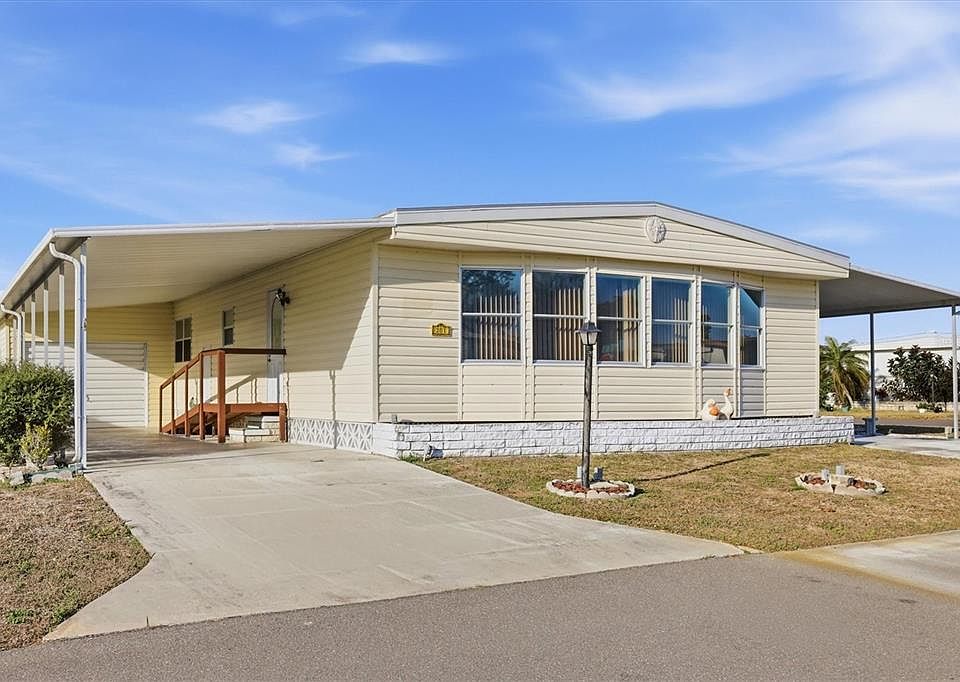 1st image of 6710 36TH AVENUE E #201