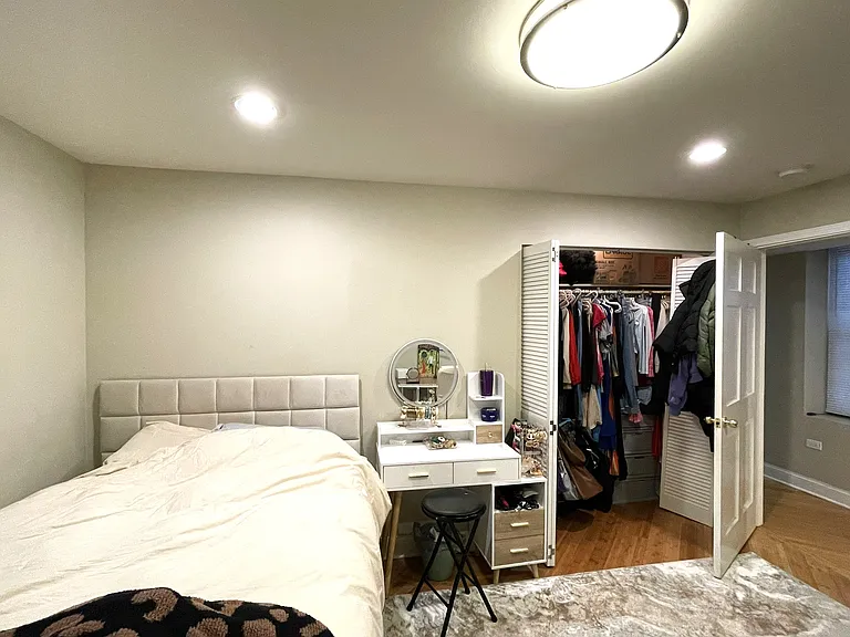 1522 W Superior St #1 — Photo 21