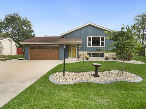 S73W16773 Briargate LANE, Muskego, WI 53150