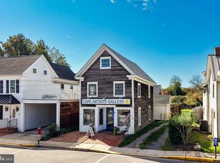 110 W 3rd St, Lewes, DE 19958