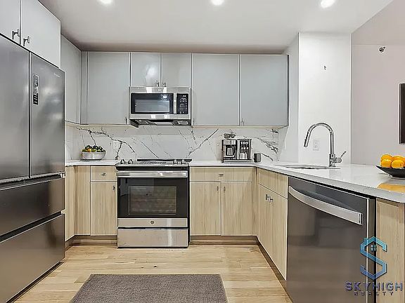 3rd image of 639 E 28th St #2D