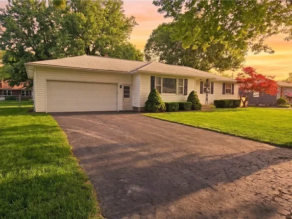 343 Summit Blvd, North Tonawanda, NY 14120