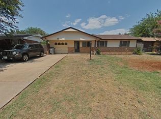 3808 SE Dorchester Dr, Lawton, OK 73501