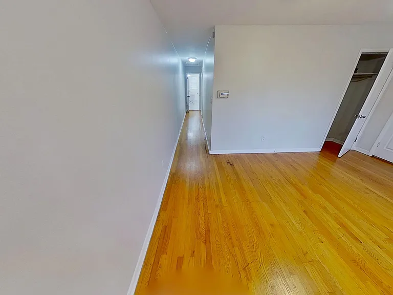 420 Delaware Ave #5 — Photo 5