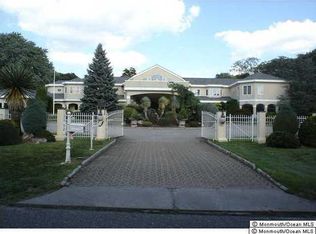 32 Brookwillow Ave, West Long Branch, NJ 07764