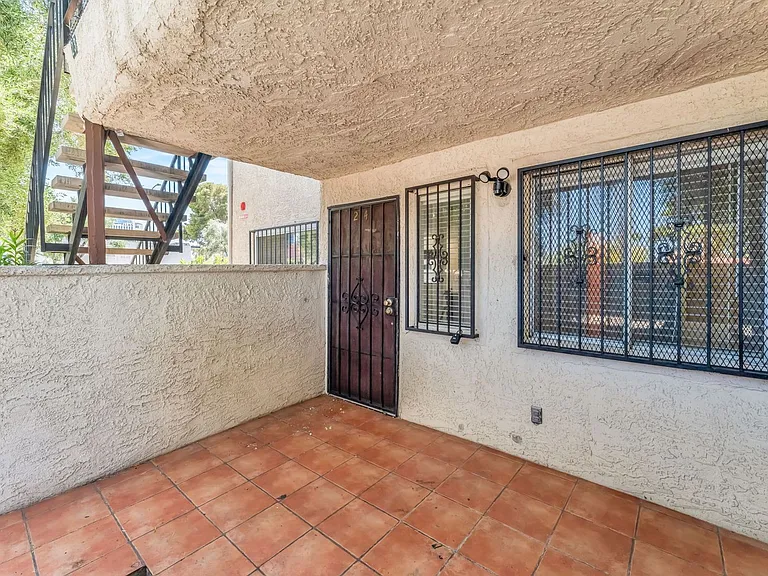 3683 Lucido Dr #24 — Photo 5