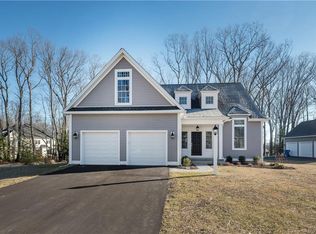 9 Londonderry Ct, Avon, CT 06001