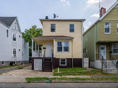 42 Cambridge St, East Orange, NJ, 07018