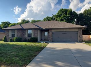 3225 E Bradford St, Republic, MO 65738