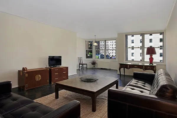 Sold by Corcoran | media 23