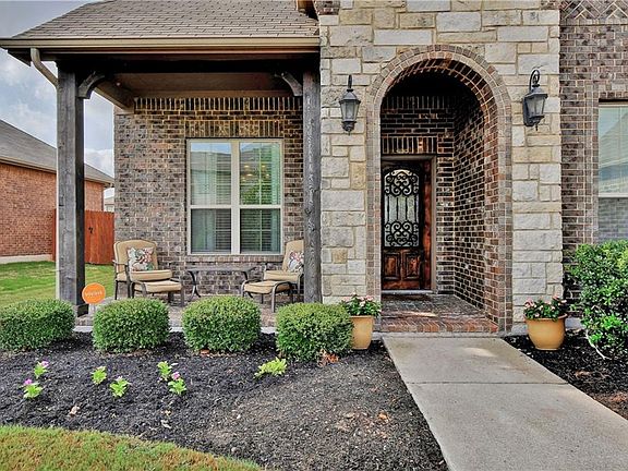 4th image of 3809 Hidden Harbor Dr