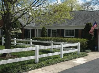 1570 Tower Rd, Winnetka, IL 60093