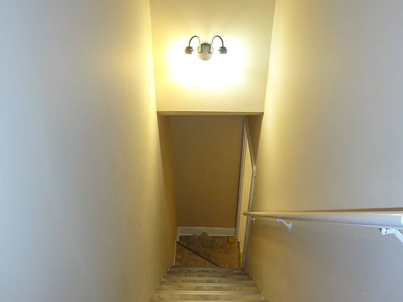 5th image of 2204 N 73rd Ct #2
