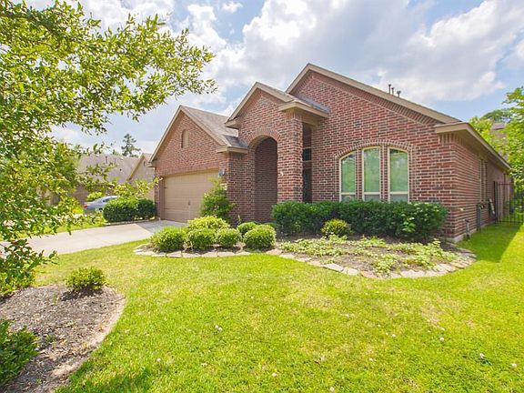3rd image of 71 S Greenprint Cir
