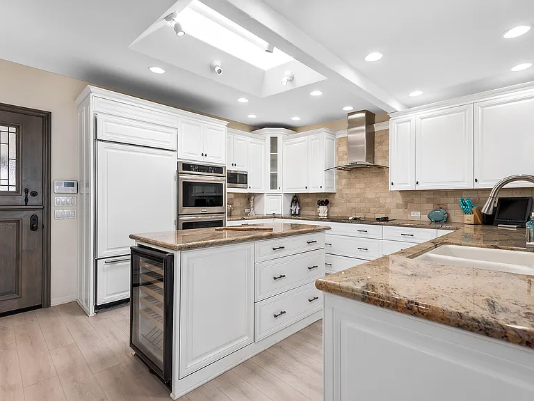 11844 Beach Club Way — Photo 11