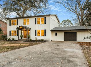 1545 S Pinebark Ln, Charleston, SC 29407